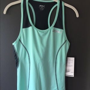 NWT 2XU Cycling/Running Top